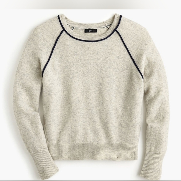 J. Crew Sweaters - J.Crew Wool/Nylon Tipped Raglan Sweater Grey